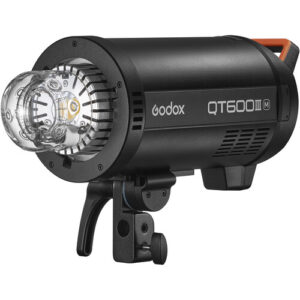 Godox QT600IIIM Flash Head de 600W con lámpara de modelado LED y sistema inalámbrico integrado.​
