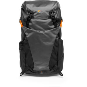 Mochila Lowepro PhotoSport BP 24L AW III en color gris con inserto para cámara y funda de clima extremo